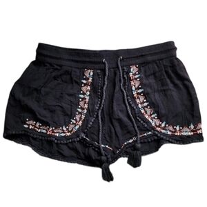 Derek Heart 100% Rayon Black Embroidered Shorts Women's‎ Large
